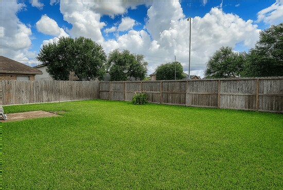 Building Photo - 4427 Eaglewood Trail Dr