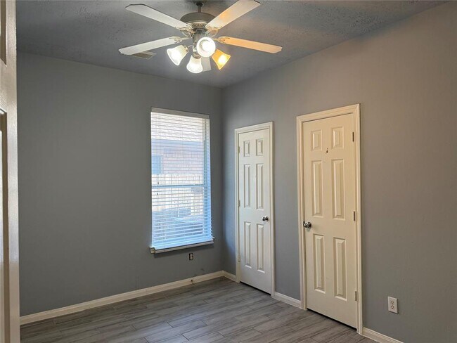 Building Photo - 7307 Slippery Elm Ln