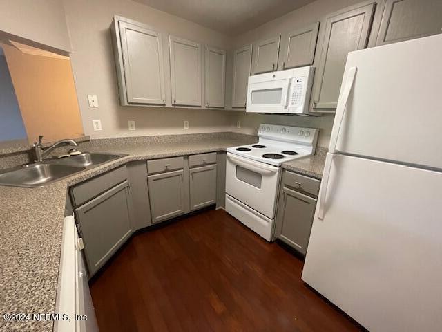 Building Photo - 7800 Point Meadows Dr