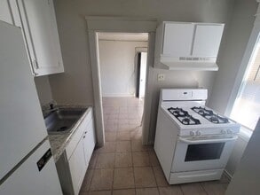 Building Photo - 1100 N Ohio Ave