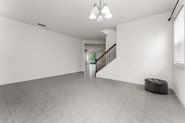 Building Photo - 11472 Wakeworth St