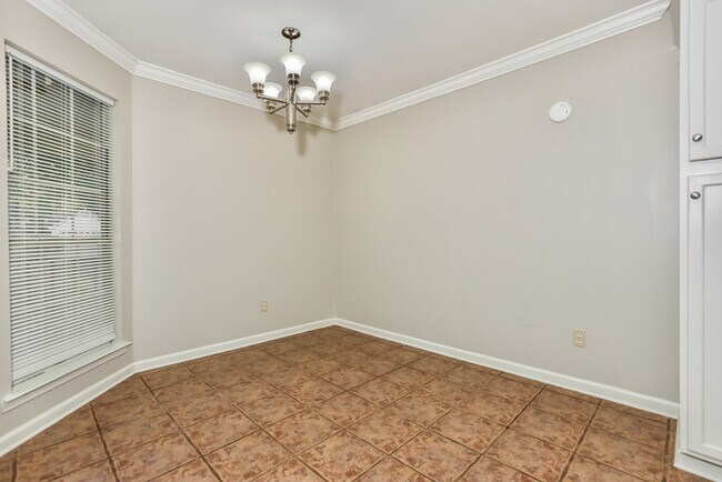 Building Photo - 14805 Post Oaks Pl
