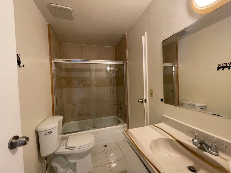 Building Photo - 1402 Jacqueline Pl
