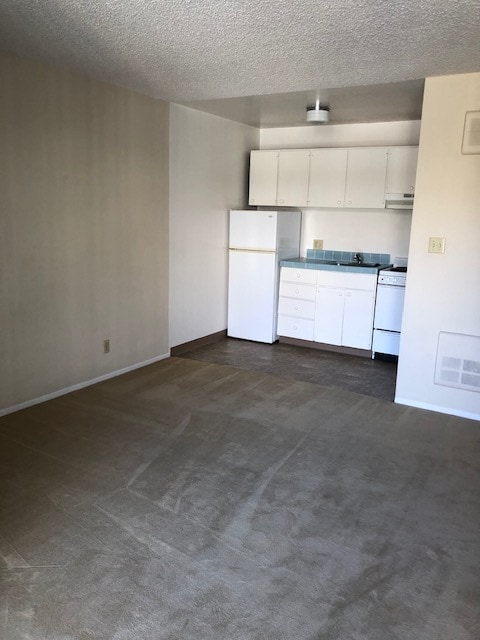 Building Photo - 1666 Gough St