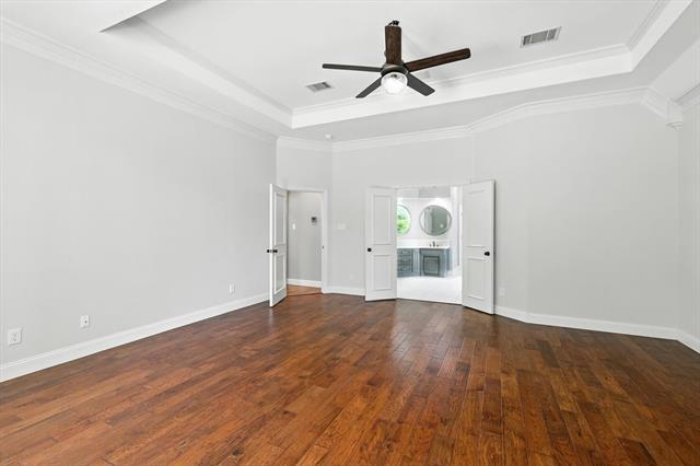 Building Photo - 335 Highland Oaks Cir