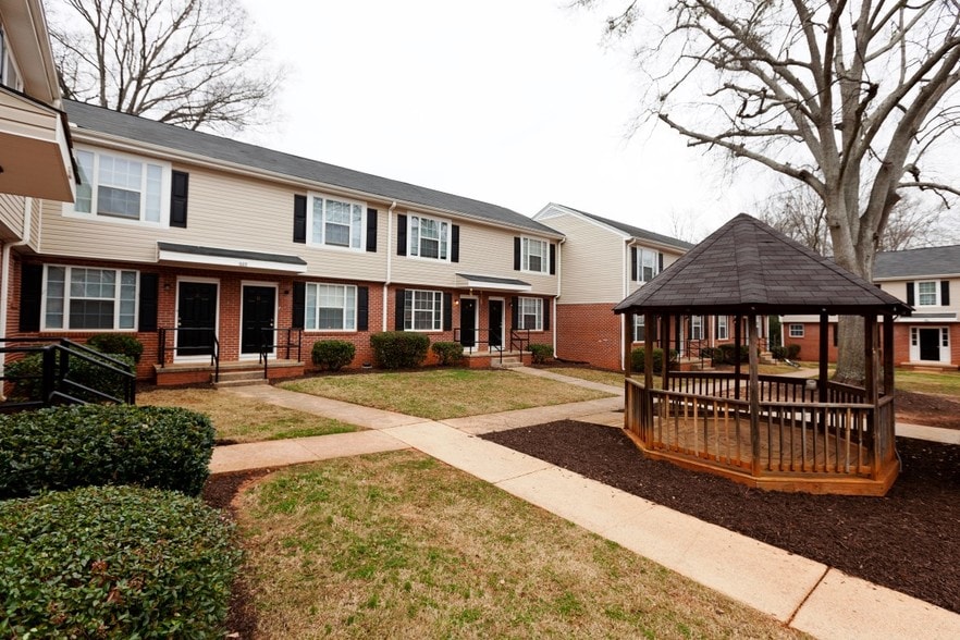Poplar Grove 617 Meriwether St Griffin GA 30224 Apartment Finder