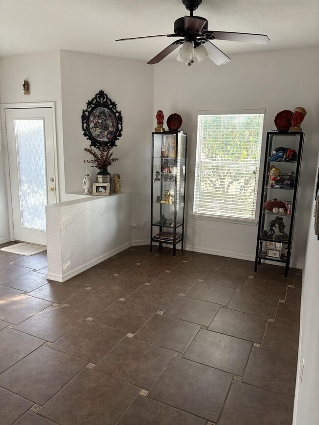 Building Photo - three bedroom, two bath home in the Countr...