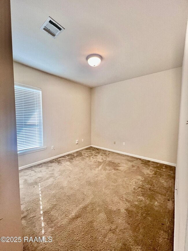 Building Photo - 303 Ouachita Dr