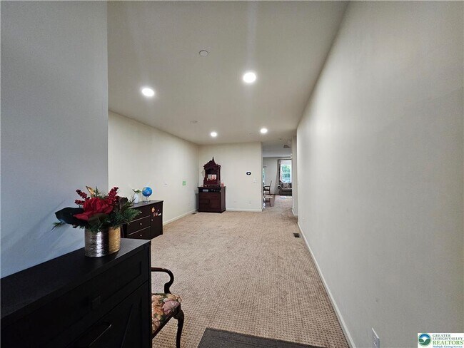 Building Photo - 4613 Woodbrush Way