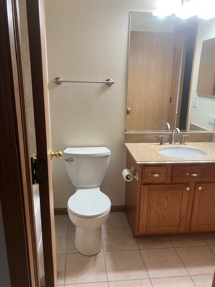 Building Photo - 3110 Shenandoah Dr