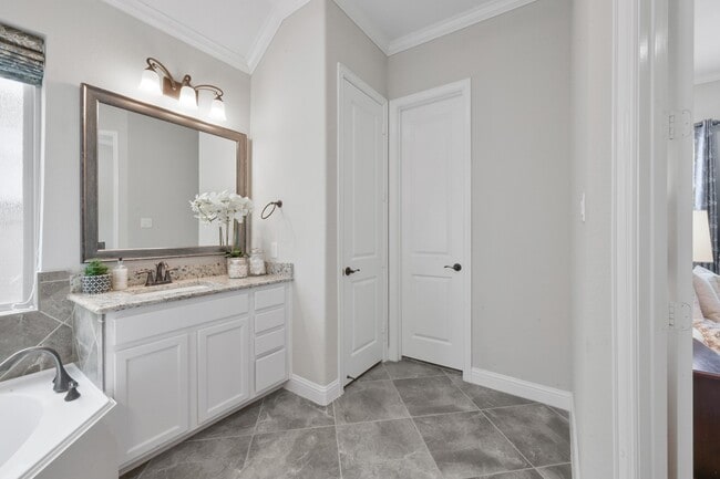 Building Photo - 4326 Victoria Pine Dr