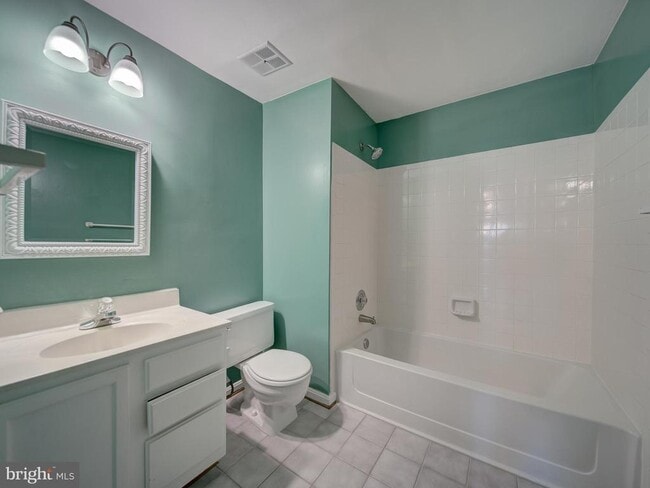 Building Photo - 6191 Little Valley Way