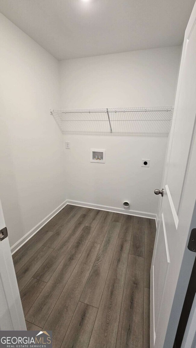 Building Photo - 5399 Allegro Ln