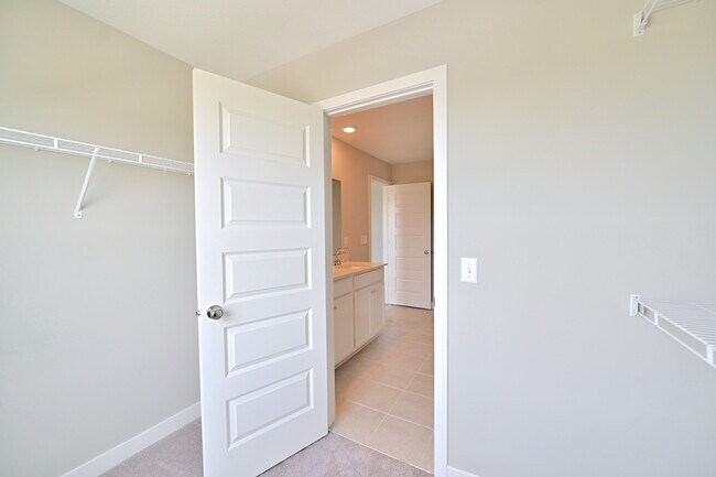 Building Photo - 2019 Mildred Rd