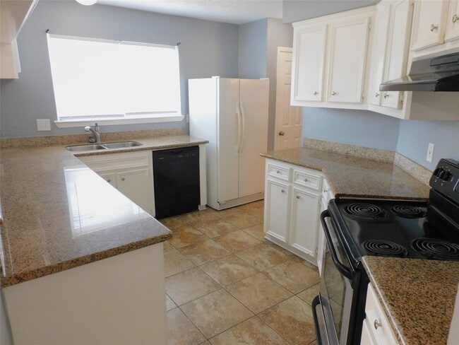 Building Photo - 1338 Leadenhall Cir