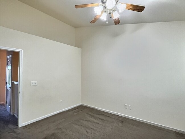 Building Photo - 2710 Wyntercrest Ln