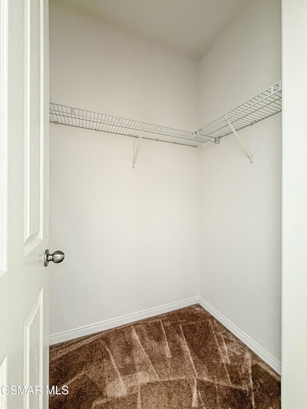 Building Photo - 2930 Esperanza Way