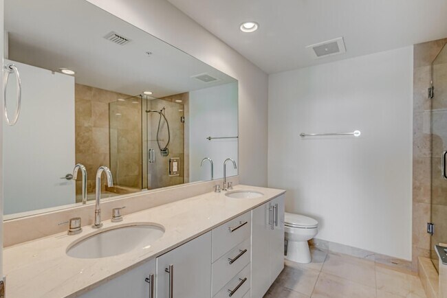 Building Photo - 550 Okeechobee Blvd