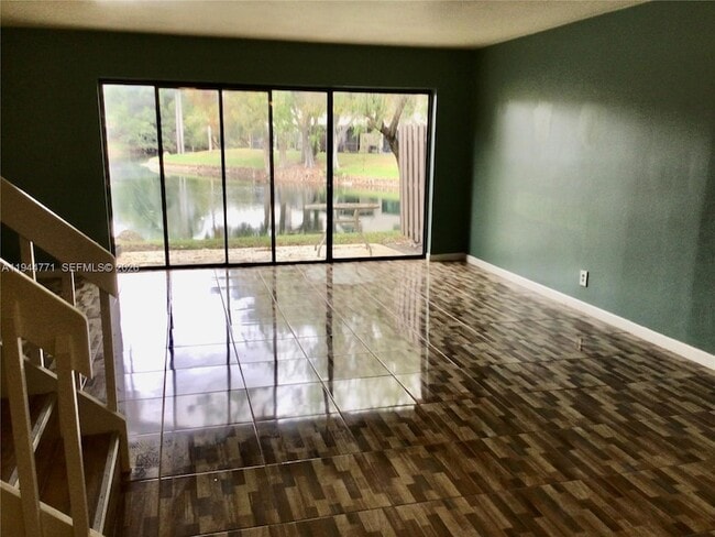 Building Photo - 4722 NW 82nd Ave