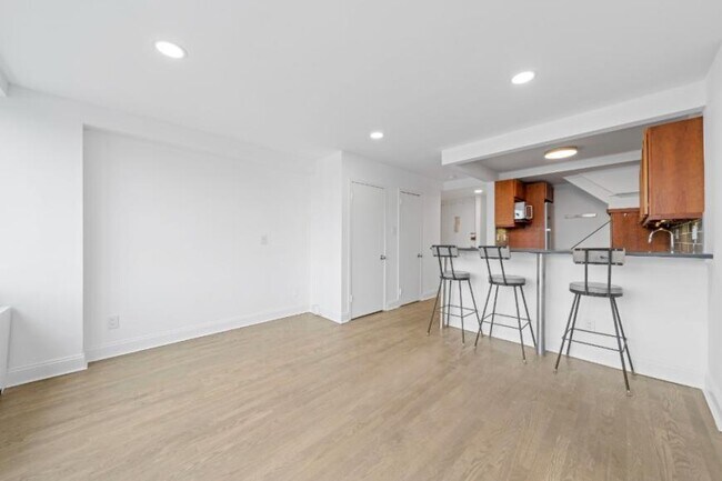 Building Photo - 1 bedroom in NEW YORK NY 10003