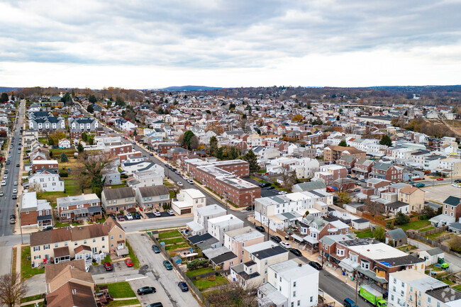 Aerial Photo - Magnolia's Corner