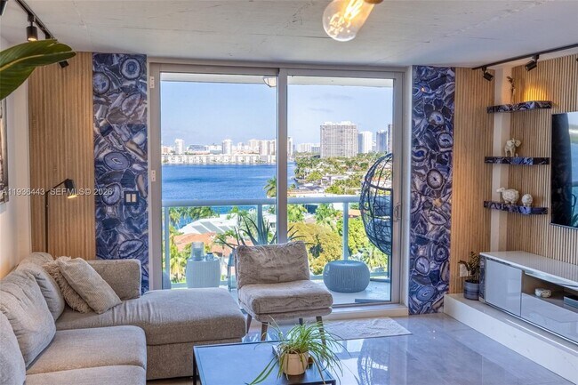 Building Photo - 2841 NE 163rd St