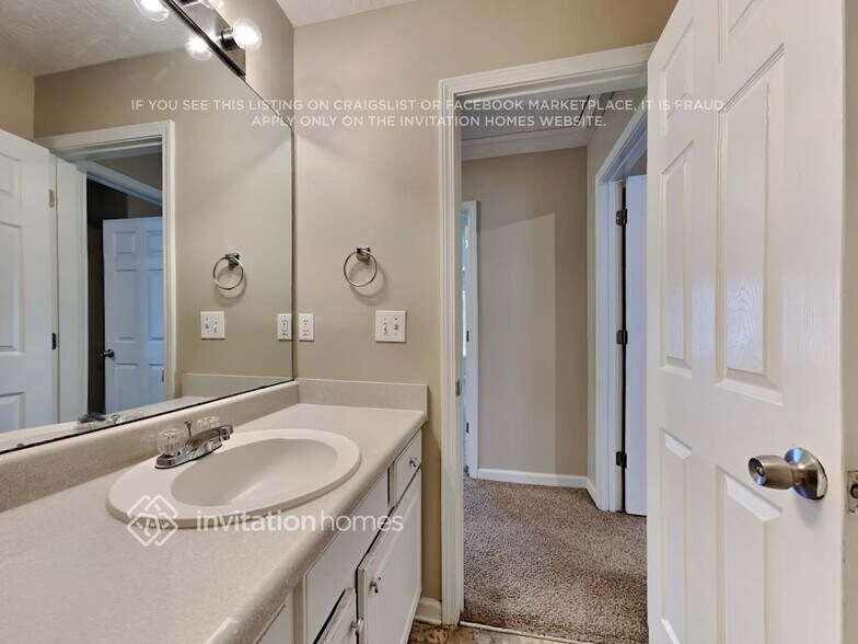 Building Photo - 5684 Jackson Knoll Trace NW