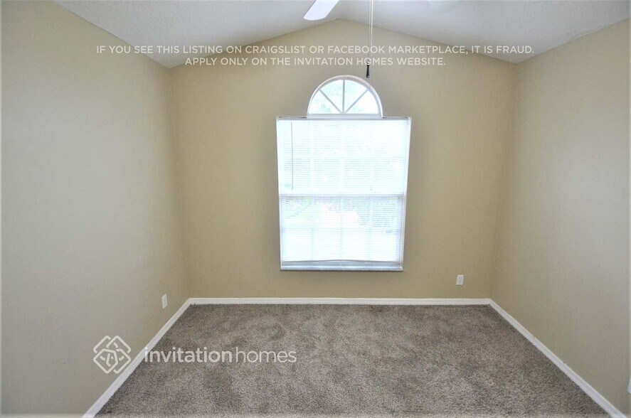 Building Photo - 21919 Philmont Ct