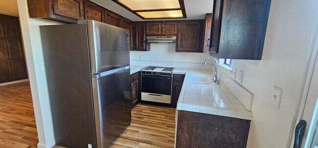 Building Photo - ERW1605