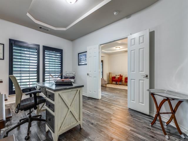 Building Photo - 1835 Polo Heights Dr