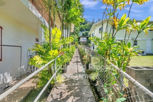 Building Photo - 2963 Papali Pl