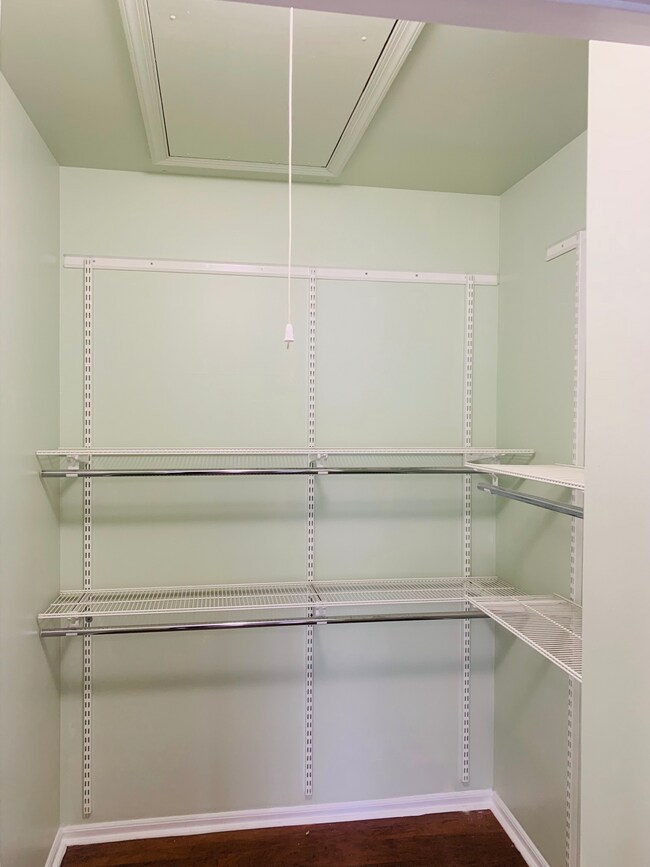 Building Photo - 178 Lackland Ave