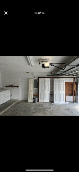 Building Photo - 711 Del Rio Way