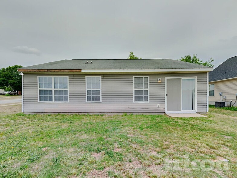 Building Photo - 1069 Coralbean Way