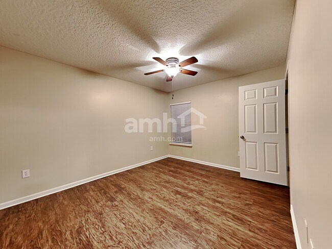 Building Photo - 13994 Fish Eagle Drive East