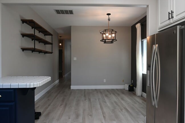 Building Photo - Nice Willow Glen Bungalow, Pet Friendly, 2...