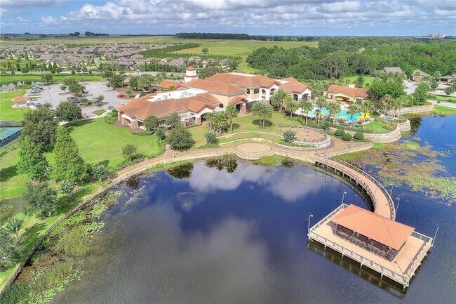 Building Photo - 576 Cantabria Dr