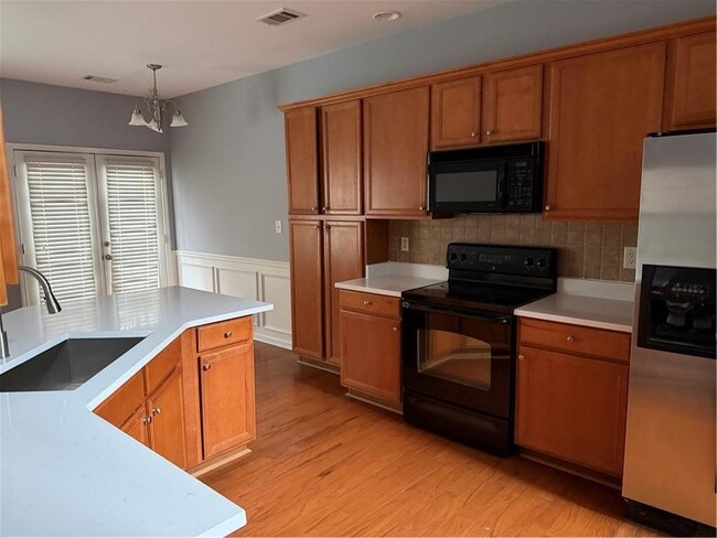 Building Photo - 358 Creek Manor Way