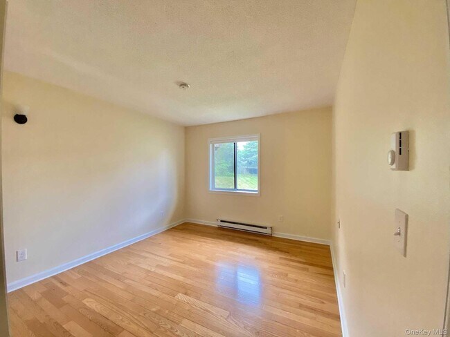 Building Photo - 59 Hudson Heights Dr