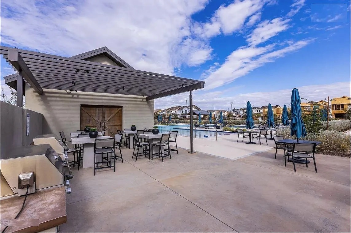 Building Photo - 1154 S Tumbleweed Ln