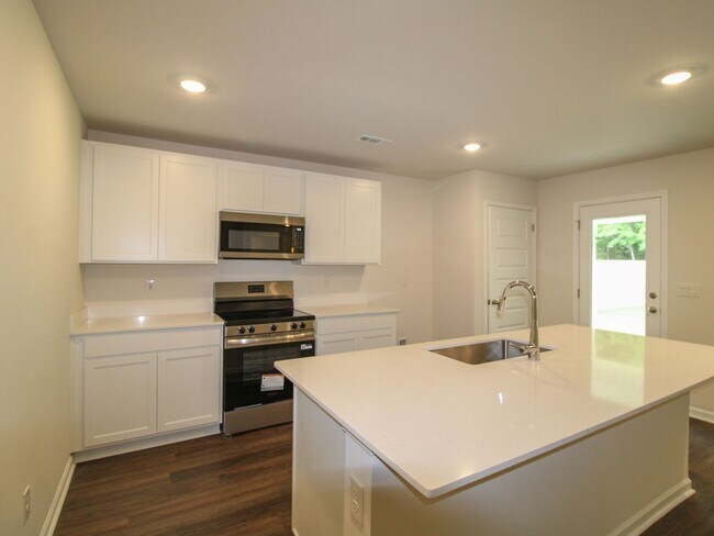 Building Photo - Brand-New Construction in Beautiful Sequoyah Cove – Owens Cross Roads!