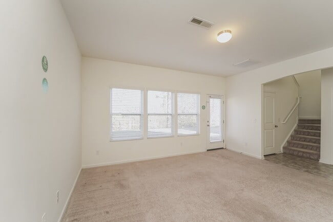 Building Photo - 5814 Ringneck Road