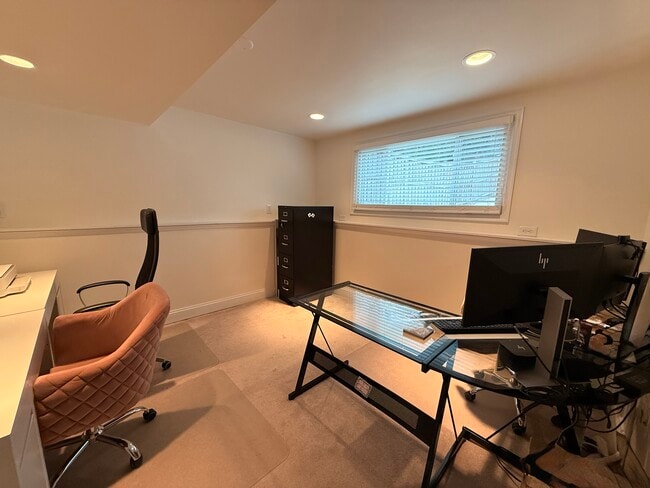 Building Photo - 19013 Quail Valley Blvd