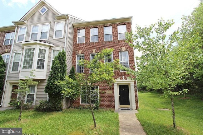 Primary Photo - 44269 Cornish Ln