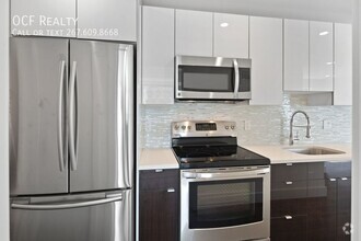 Building Photo - Modern Point Breeze Apartment