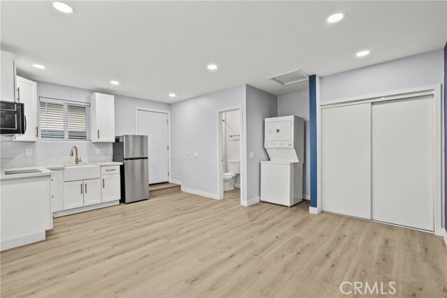 Building Photo - 10144 Gaviota Ave