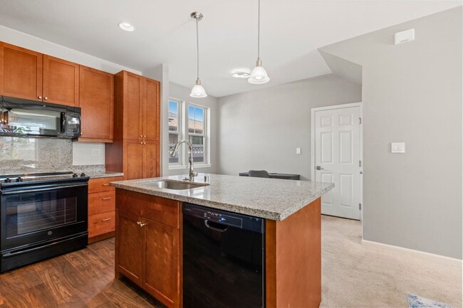 Building Photo - Kahoma Village: Fully furnished 4-bedroom, 2.5-bath home