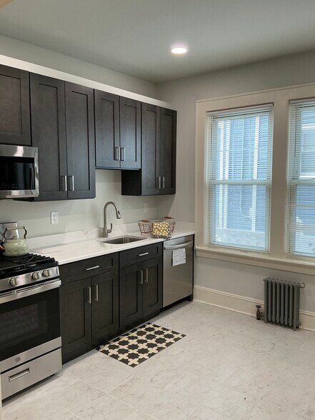 New Kitchen - 176 Weequahic Ave