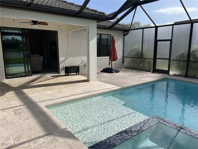 Building Photo - 12048 Westmoreland Way