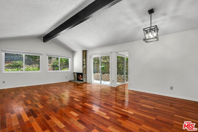 Building Photo - 4076 Tropico Way